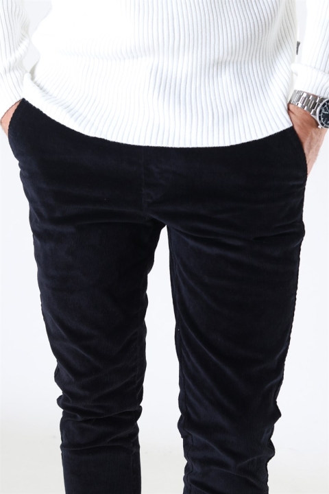Kronstadt Enzo Corduroy Broek Black