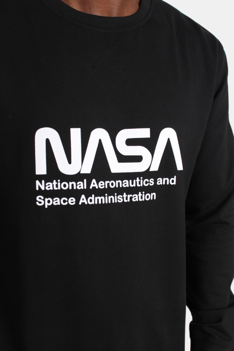 Mister Tee Nasa US Crewneck Sweat Black