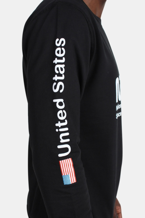 Mister Tee Nasa US Crewneck Sweat Black
