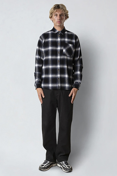 Fat Moose Forest flannel shirt Dark navy/Black check 002